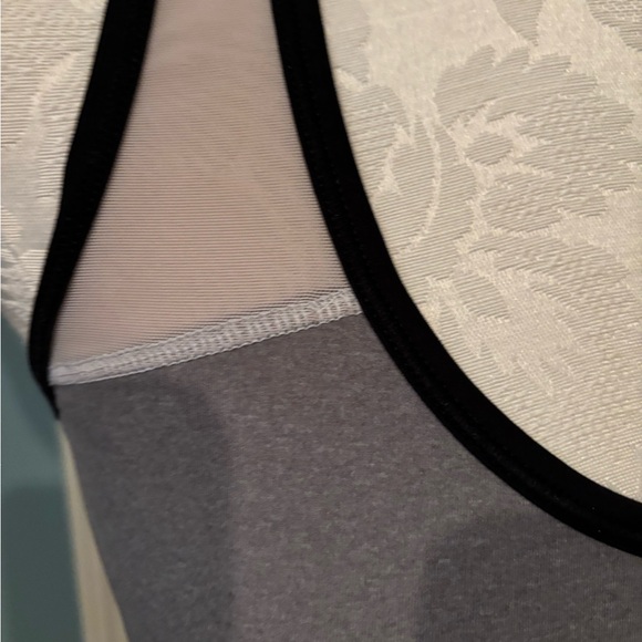 Athleta Chi Mesh Tank - Picture 7 of 8